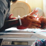 regenesis-mulher-e-gestacacao-exames-recem-nascido