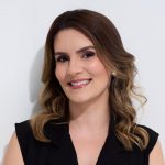 Dra Lara Drummond